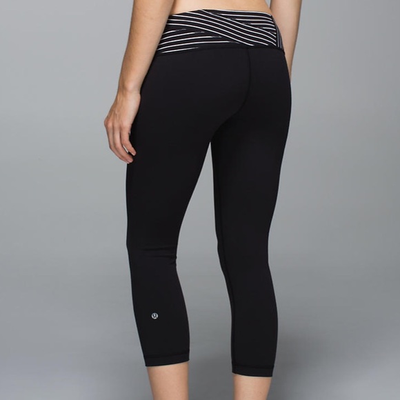 Black wunder under with detailed band - Picture 1 of 4